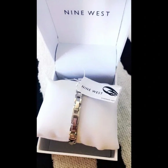 Nine West Pink and Silver Watch NWT - Picture 2 of 2